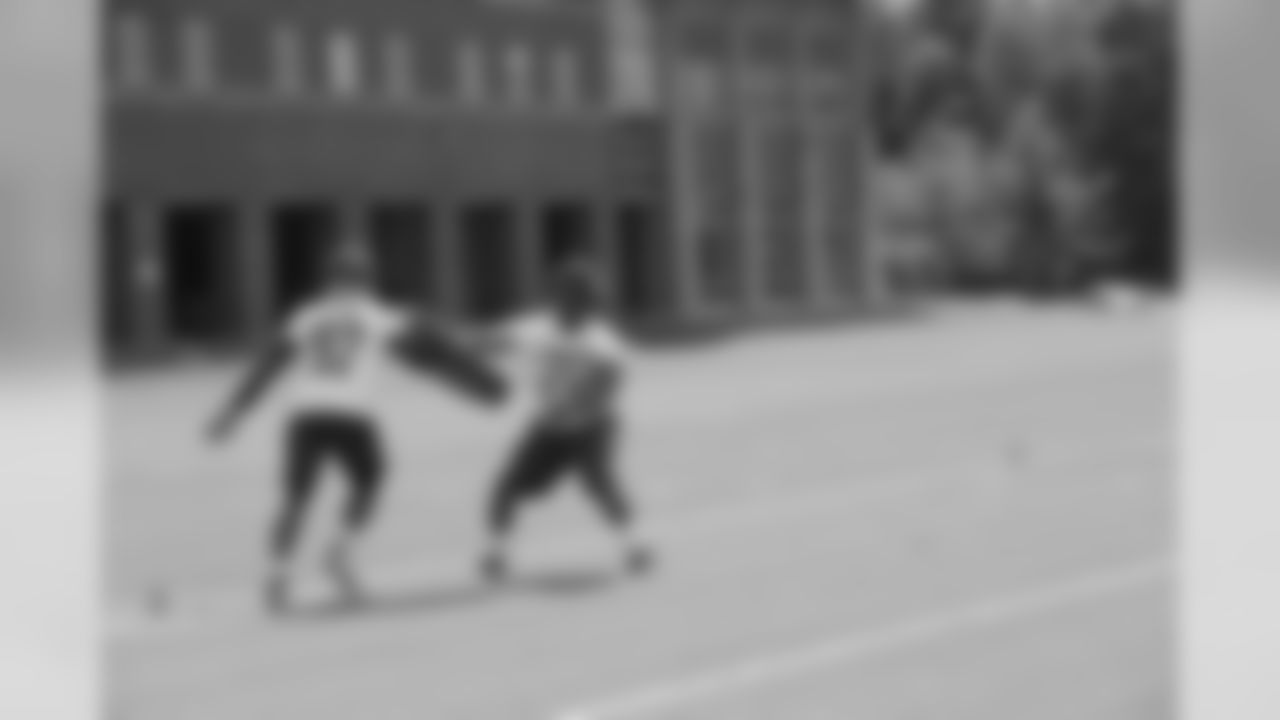 DE Louis Nzegwu, left, DT Ray Kibble, right // 2012 Rookie Minicamp – Day 1 // May 11, 2012 // Flowery Branch –
