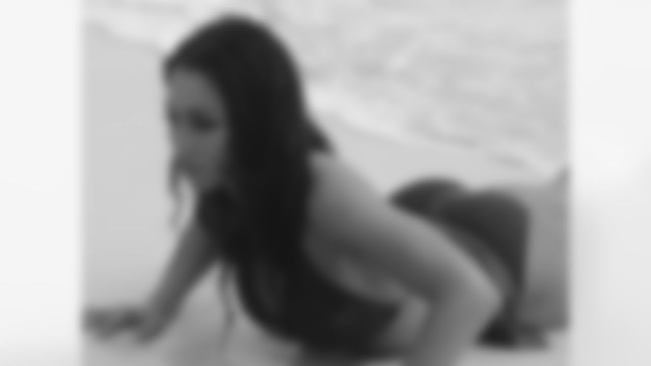 Jordan C. // Atlanta Falcons Cheerleaders Swimsuit Calendar Photo Shoot - Day 1 // 5/26/11 // Bermuda -