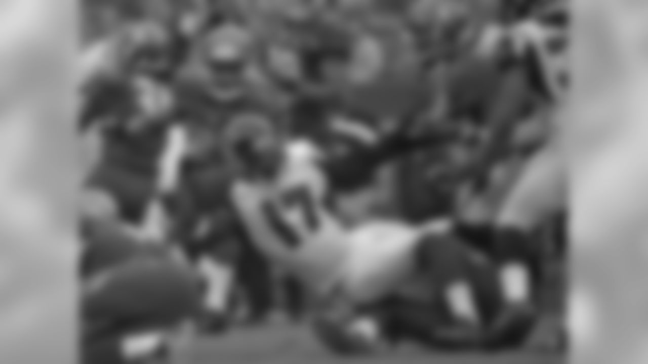 WR Devin Hester