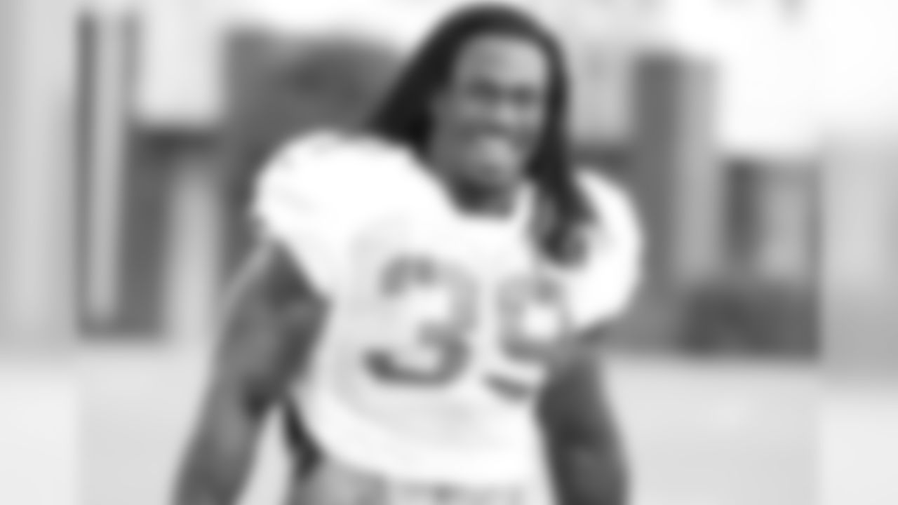 RB Steven Jackson