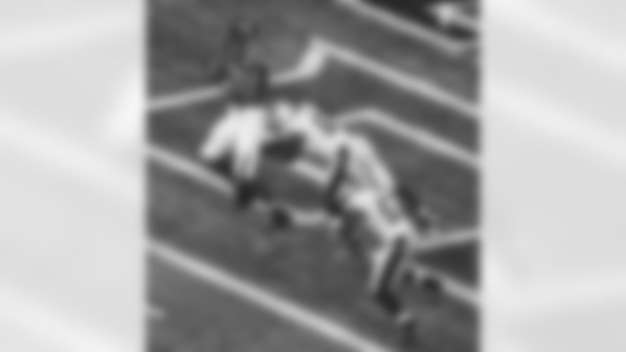 Levine Toilolo caught a short one-yard pass in the third quarter against New Orleans in the Georgia Dome