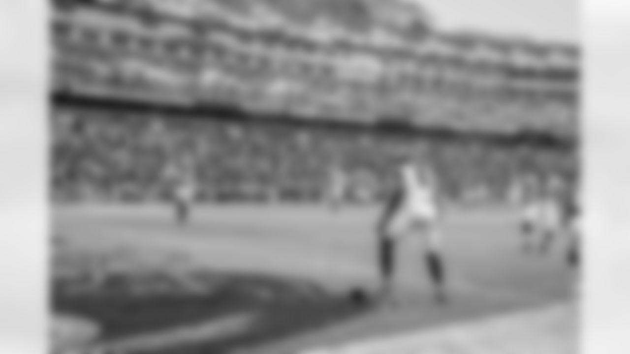 WR Julio Jones keeps going for his first touchdown of the 2018 season.