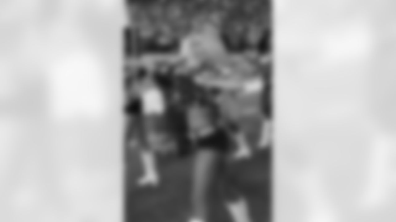 PHOTO: Kristen Thompson, Atlantafalcons.com
