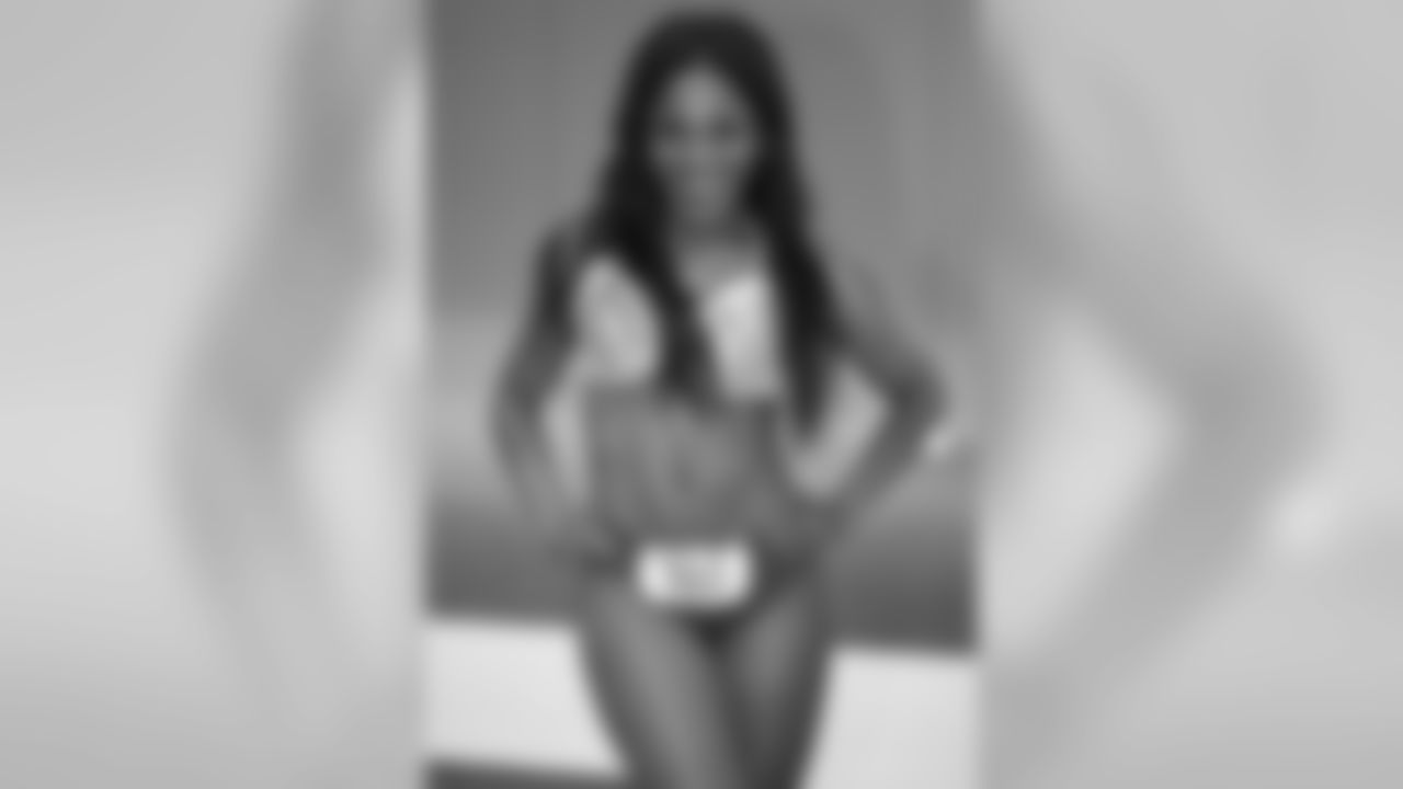 Jasmine C.