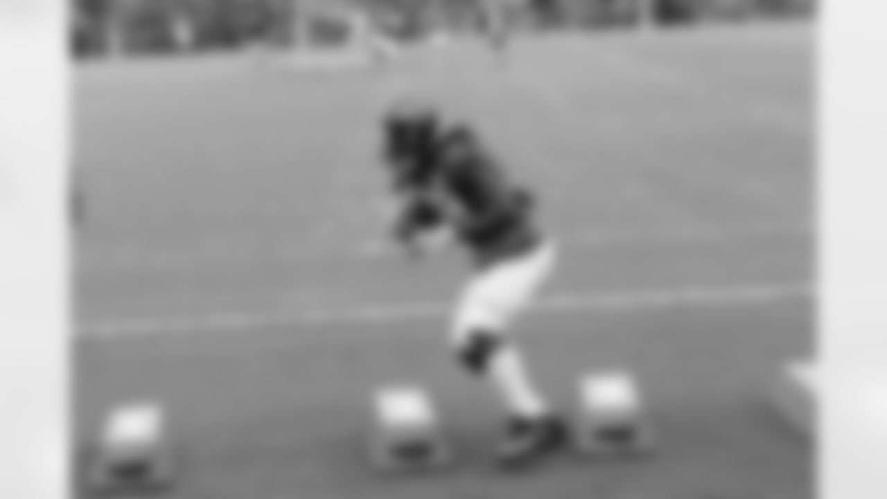 RB Steven Jackson