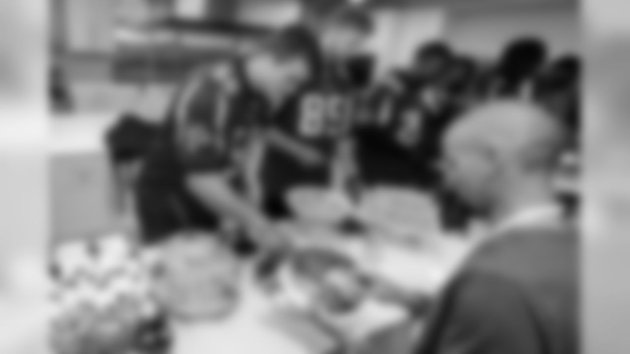 Falcons_20190909_RonaldMcDonaldHouse_KM4_0603