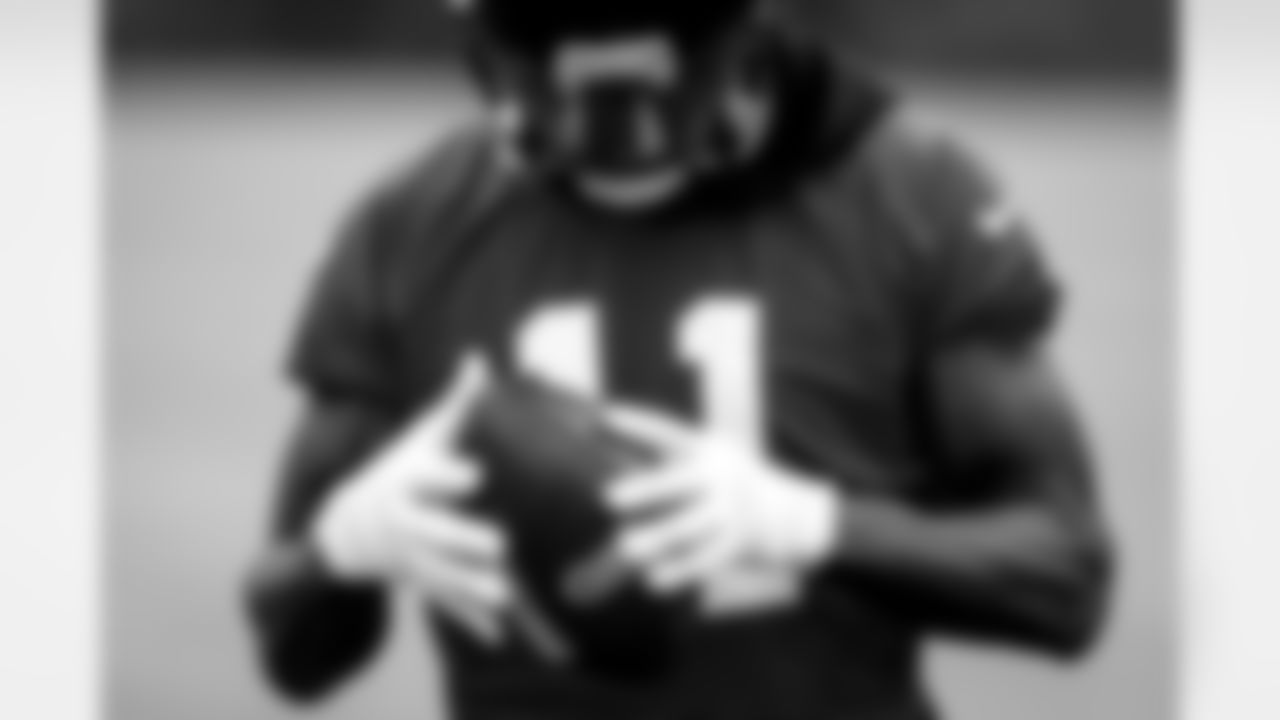 WR Julio Jones