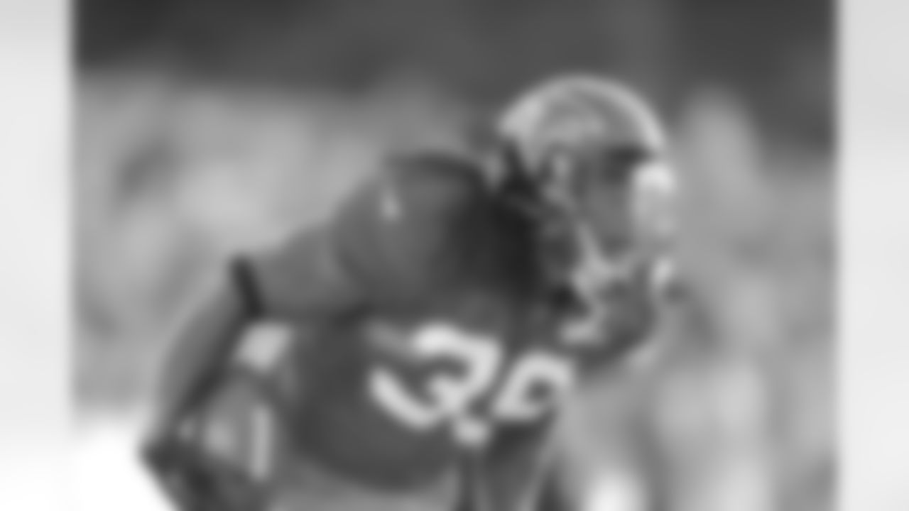 RB Steven Jackson