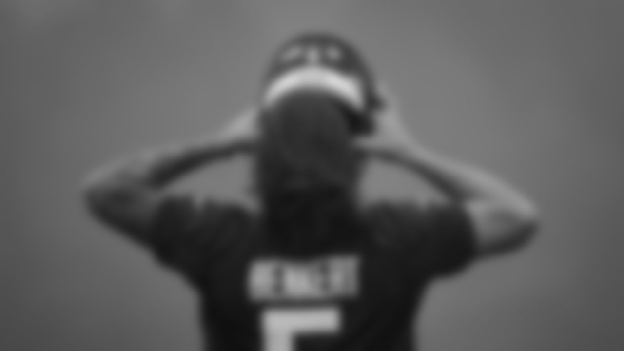 Atlanta Falcons quarterback Kurt Benkert #6 puts on his helmet during practice at IBM Performance Field. (Photo by Kara Durrette/Atlanta Falcons)