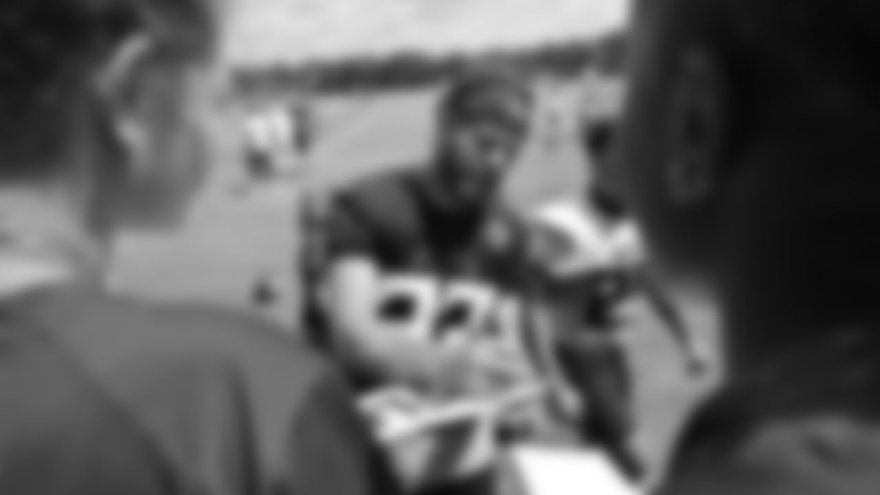 Atlanta Falcons safety Erik Harris #23 signs autographs for the Brookwood High School Girls Flag Football Team during AT&T Atlanta Falcons Training Camp at Atlanta Falcons Headquarters in Flowery Branch, Georgia, on Friday, July 29, 2022. (Photo by Brandon Magnus/Atlanta Falcons)