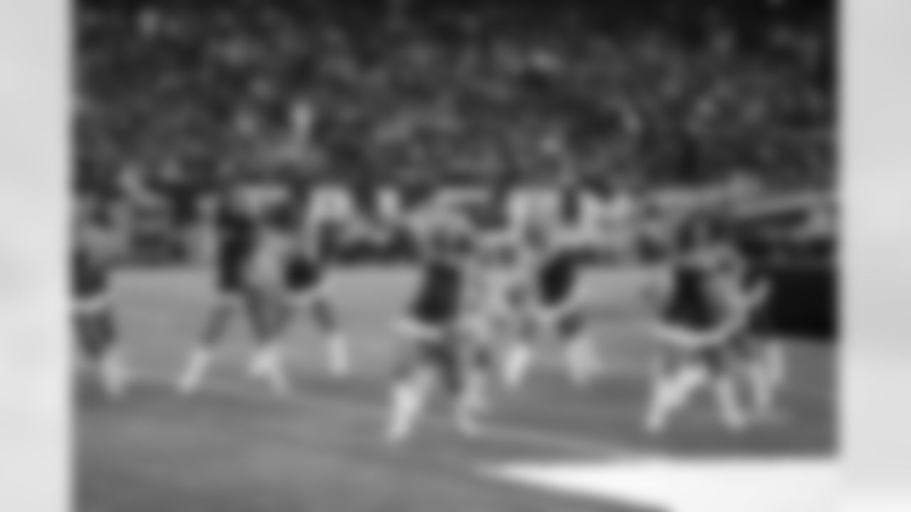 2009 Cheerleader Photos