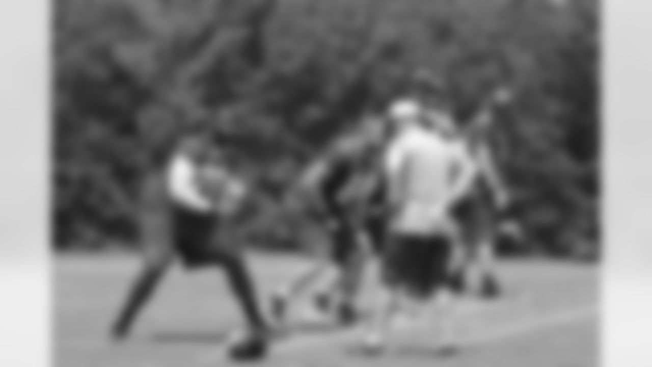 Offensive line drills