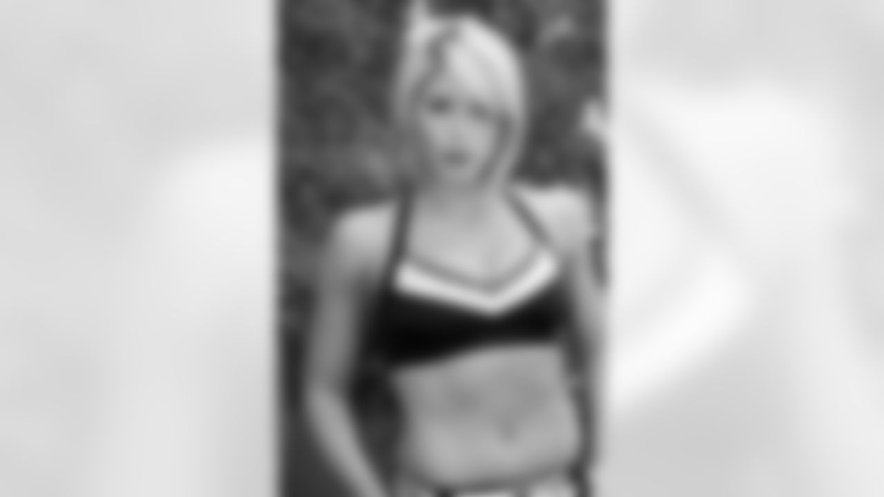 Reneau K. // 2011 Atlanta Falcons Cheerleaders Studio Shots // 2011 // Atlanta -