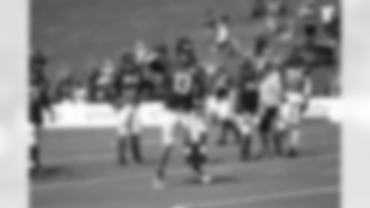 QB T.J. Yates
