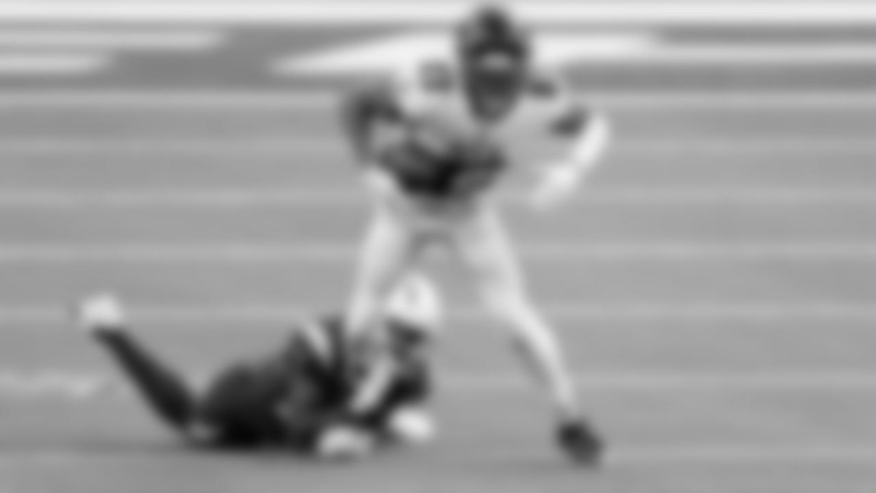Atlanta Falcons running back Brian Hill #23 in action during the first quarter against the Los Angeles Chargers on December 13, 2020.