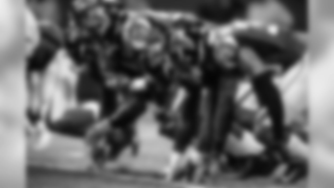 Falcons defensive line