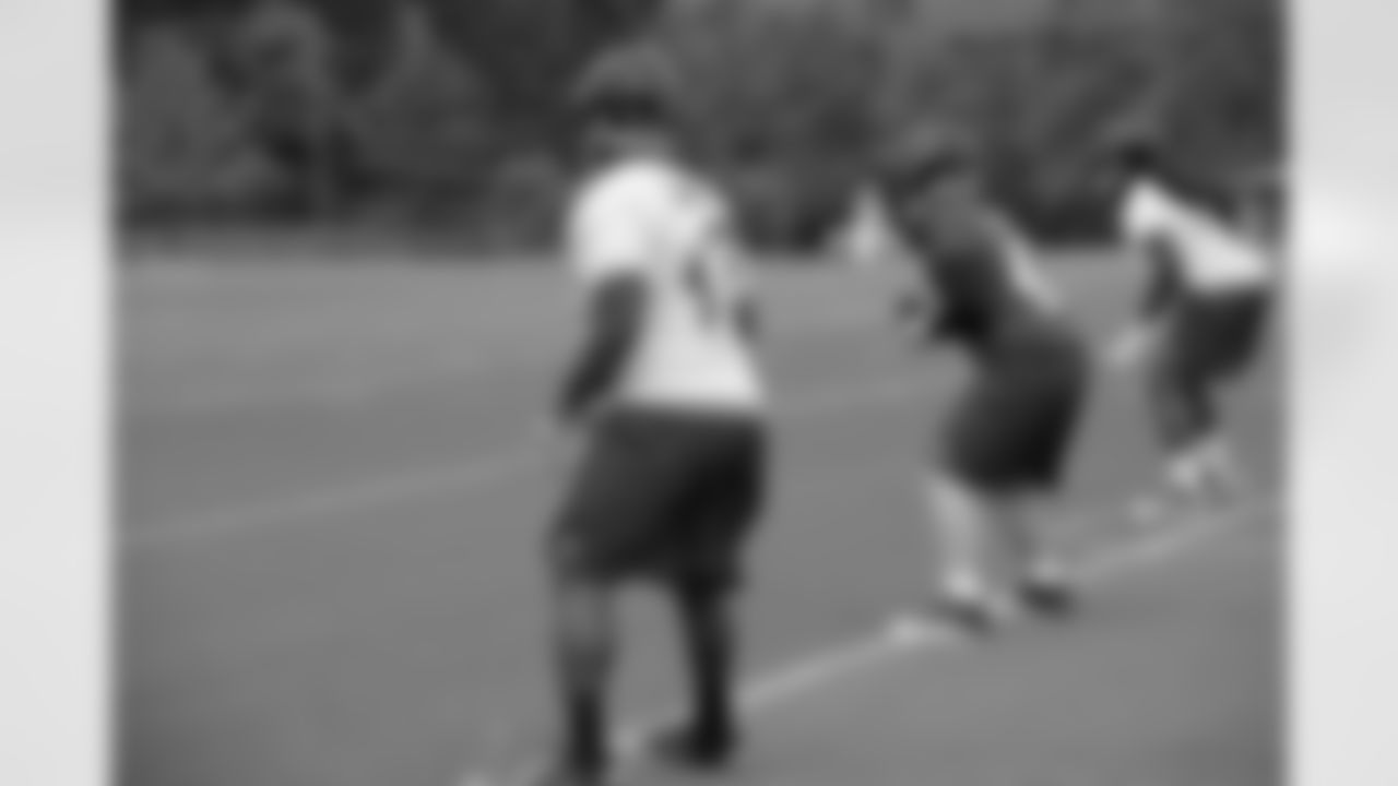 The Atlanta Falcons began their first session of OTAs in Flowery Branch // Offseason Training Activities - 2012 // May 29, 2012 // Flowery Branch, Ga. -