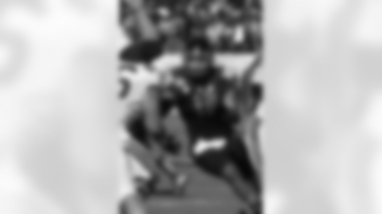 UCLA LB Anthony Barr during his senior season.