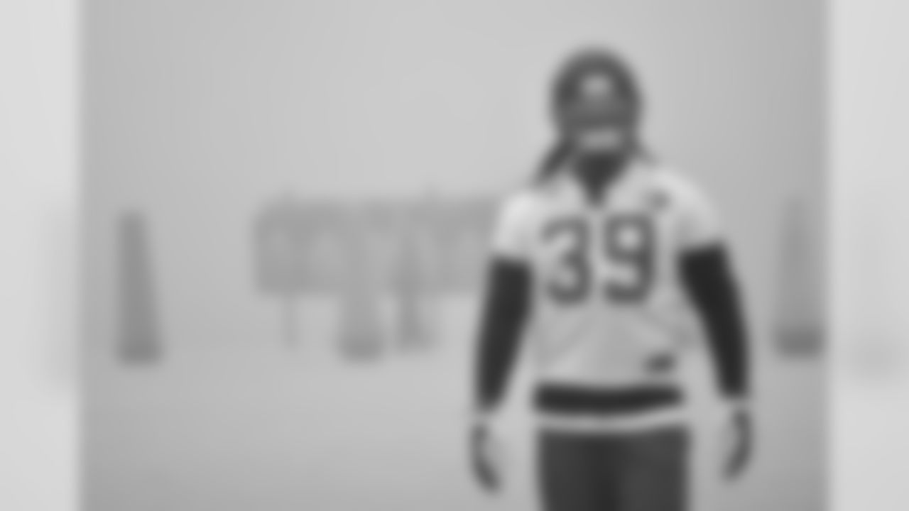 RB Steven Jackson