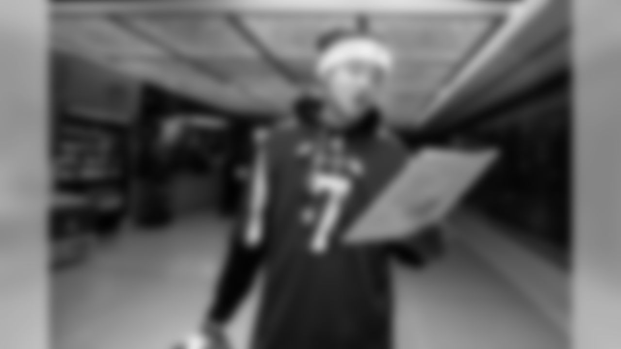 AF_20191210_Holiday-Caroling-CHOA-Egleston_SB2_6022