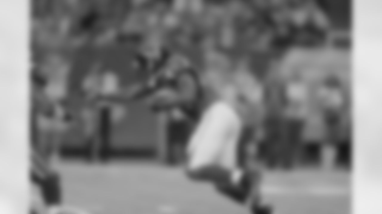 RB Jason Snelling