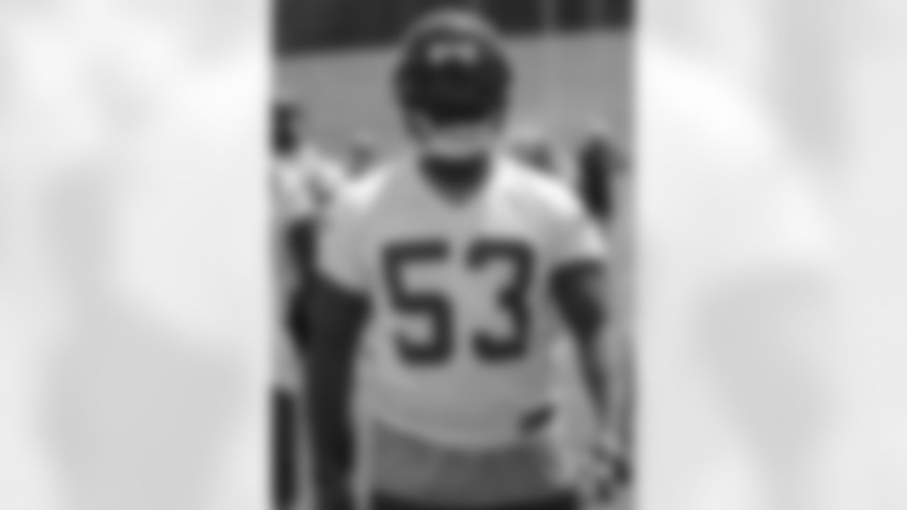 LB LaRoy Reynolds