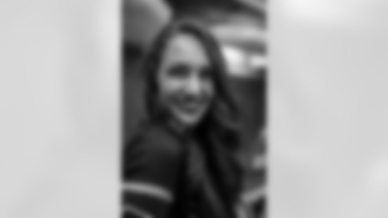 SPORTDAD_NFL_Canada_0722
