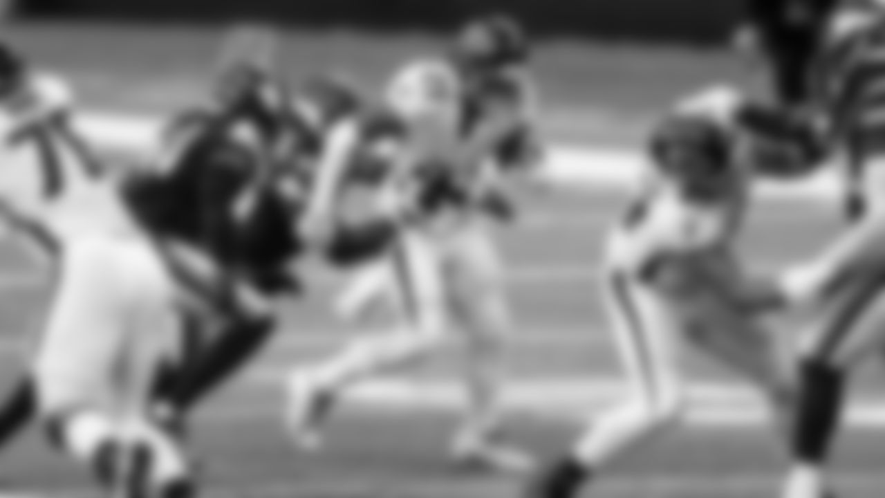 Atlanta Falcons running back Todd Gurley #21 in action during the first quarter against the Minnesota Vikings on October 18, 2020. (Photo by Kyle Hess/Atlanta Falcons)