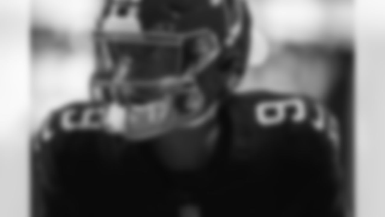 Atlanta Falcons quarterback Desmond Ridder #9 warms up before the Week 2 Game against the Green Bay Packers at Mercedes-Benz Stadium in Atlanta, Georgia on Sunday, September 17, 2023. (Photo by Brandon Magnus/Atlanta Falcons)