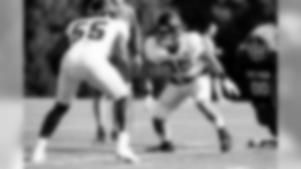 S Jason Thompson