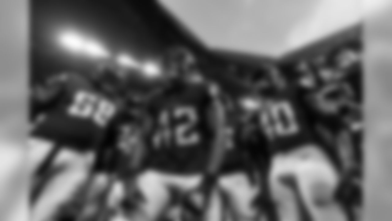 Atlanta Falcons middle linebacker Duke Riley #42 breaks down the huddle before the game against the Philadelphia Eagles at Mercedes-Benz Stadium in Atlanta, GA, on Sunday September 15, 2019. (Photo by Kara Durrette/Atlanta Falcons)