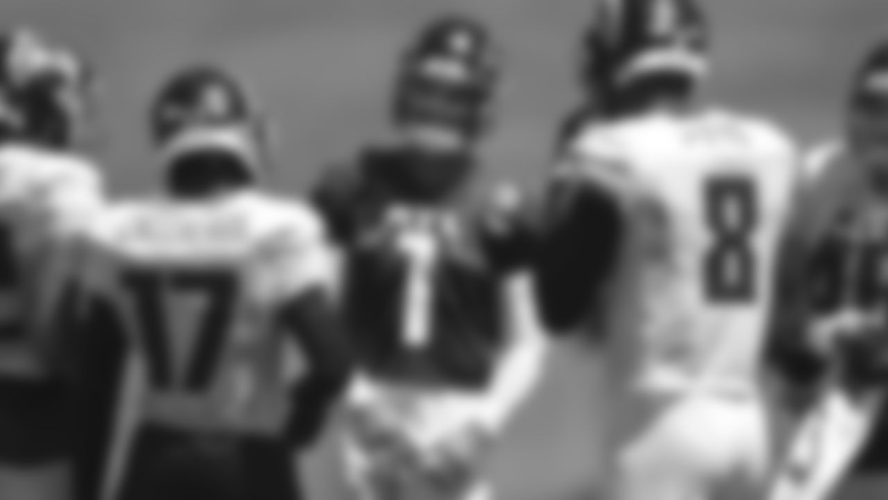 Atlanta Falcons quarterback Marcus Mariota #1 during AT&T Atlanta Falcons Training Camp at Atlanta Falcons Training Facility in Flowery Branch, Georgia, on Thursday, September 1, 2022. (Photo by Shanna Lockwood/Atlanta Falcons)