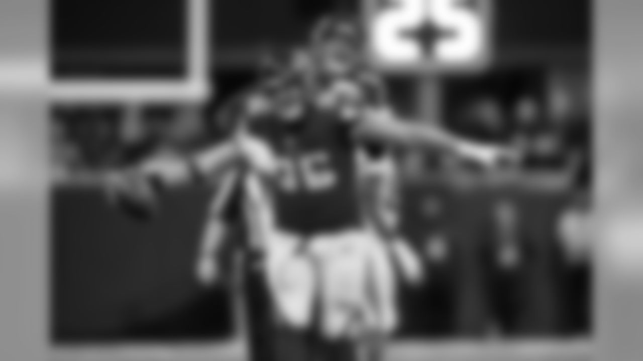 DT Tyeler Davison