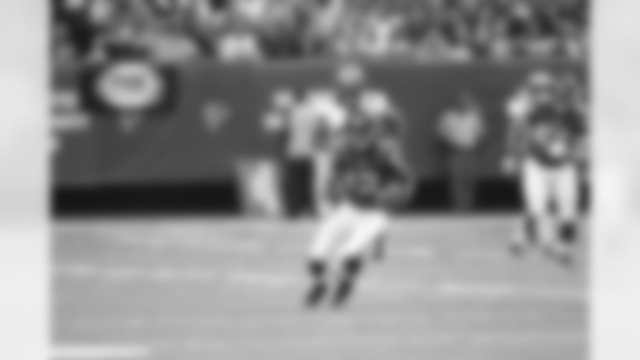 WR Darius Johnson
