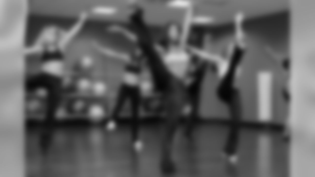 Kristy B. (back row, left), Ariel A. (dark purple), Kelly P. (light purple) and Lindsay M. (white) // Atlanta Falcons Cheerleaders Practice // 7/7/2011 // Atlanta -