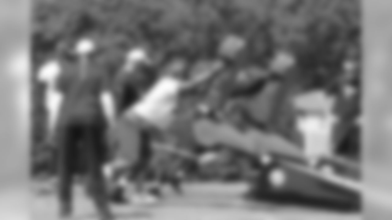 Defensive line drills during practice