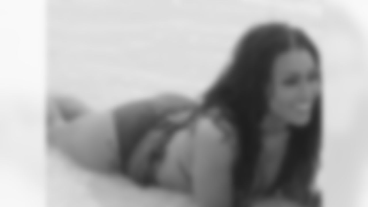 Jordan C. // Atlanta Falcons Cheerleaders Swimsuit Calendar Photo Shoot - Day 1 // 5/26/11 // Bermuda -