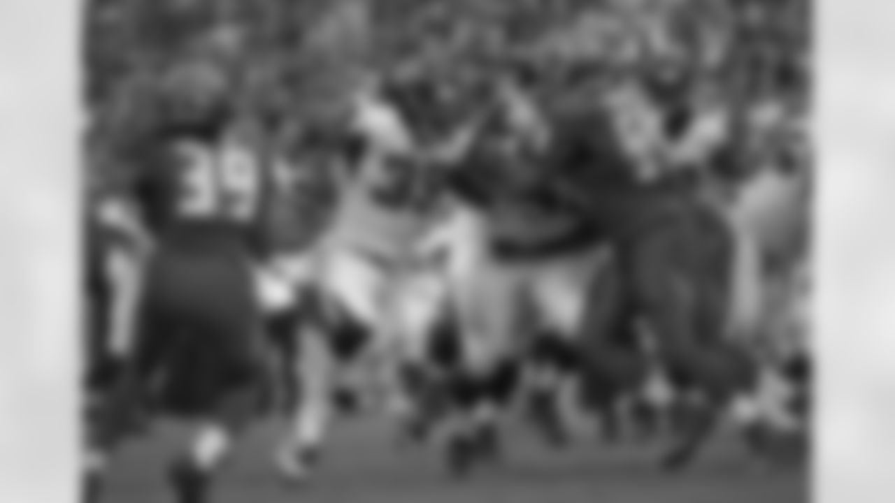 RB Steven Jackson