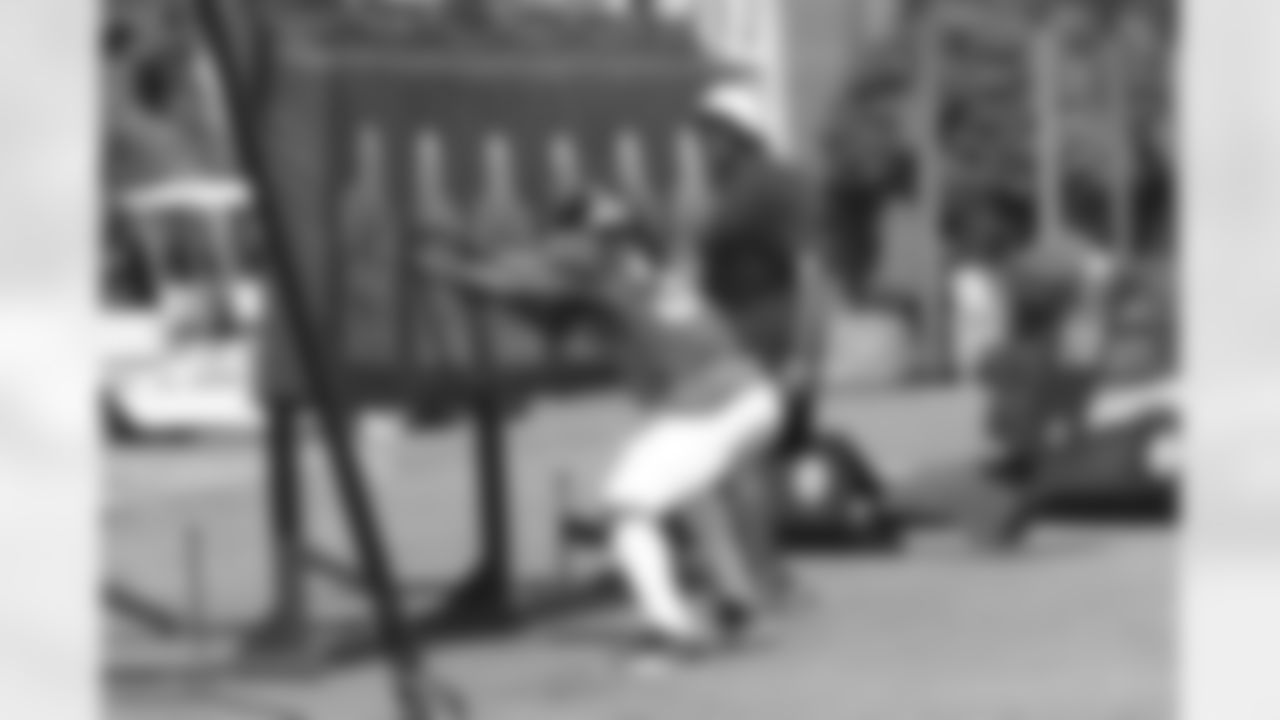 RB Steven Jackson