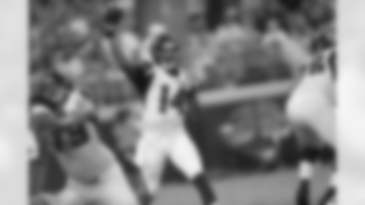 QB Dominique Davis