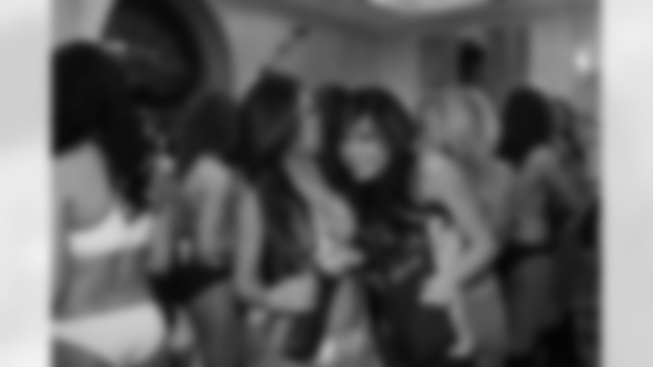 2011 Atlanta Falcons Cheerleader Final Auditions // 3/24/11 // Arthur M. Blank Family Office -