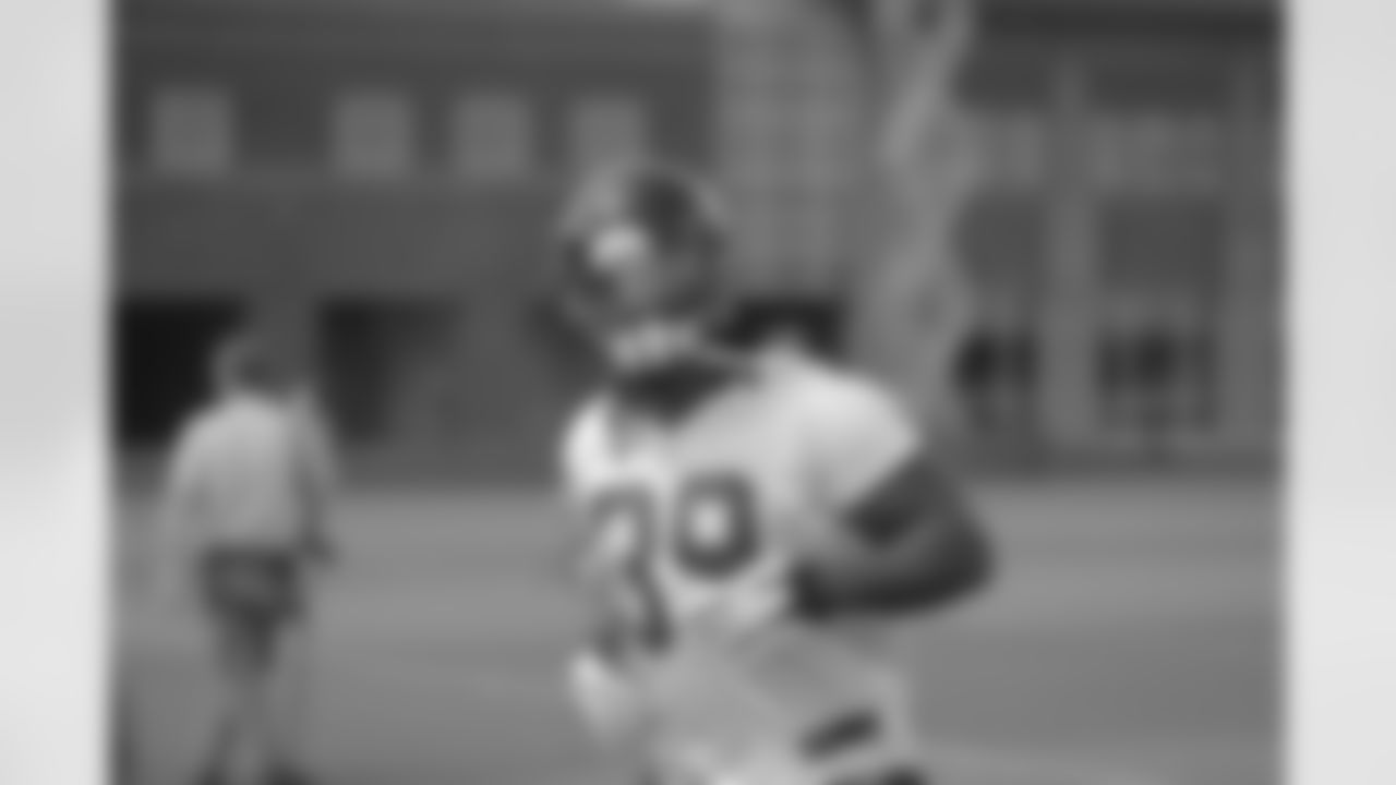 RB Steven Jackson