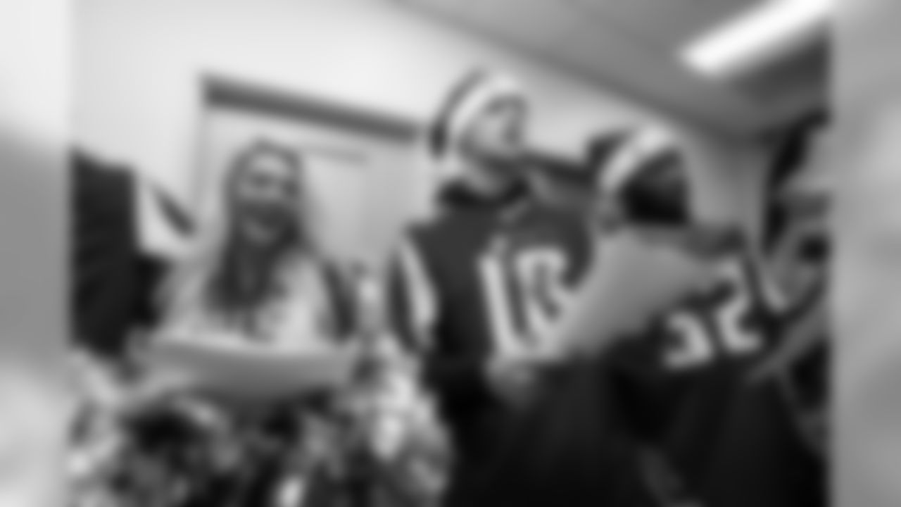 AF_20191210_Holiday-Caroling-CHOA-Egleston_SB2_5903