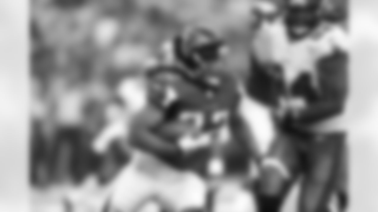 RB Jacquizz Rodgers