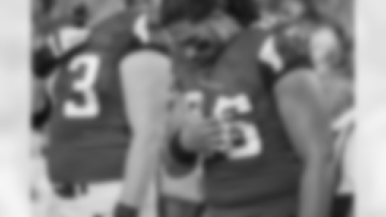 TE D.J. Tialavea