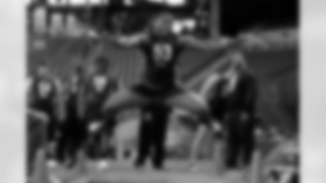 If you love funny faces, the broad jump is your event. NFL scouts and GMs love it because it gives a strong example of an athlete's lower body strength and explosiveness. It also tests balance as prospects need to stick the landing. Any wobble or loss of balance, regardless of how good the jump might have been, is erased and the prospect must try again.