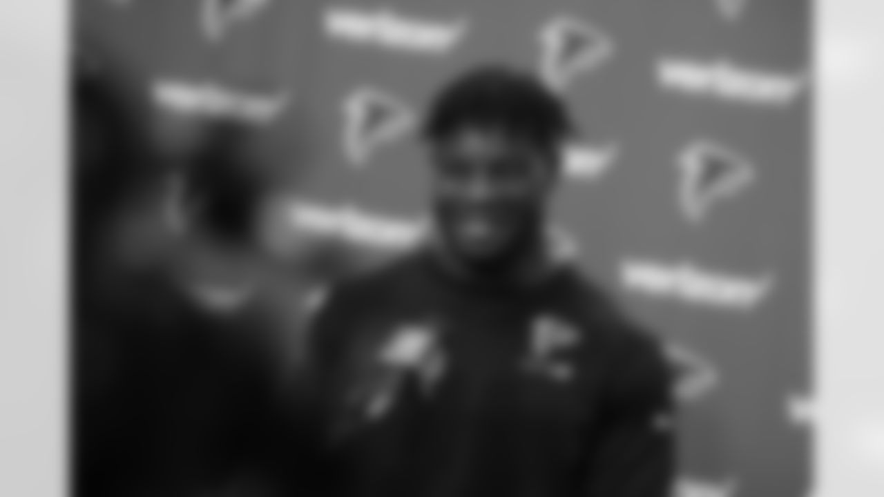 LB Sean Weatherspoon