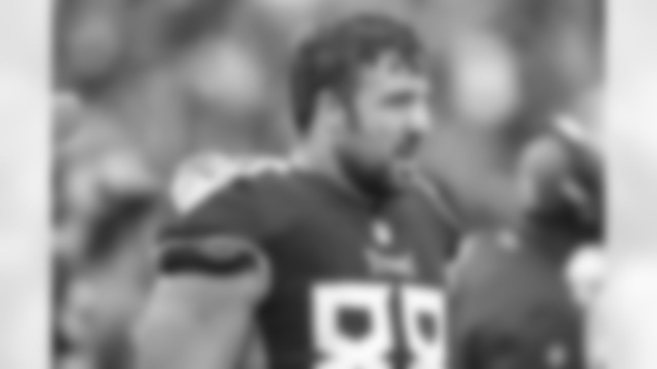 TE Luke Stocker