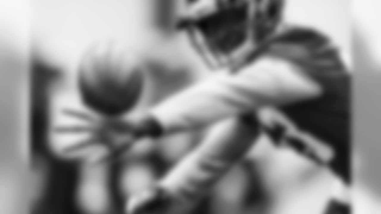 LB Jermaine Grace