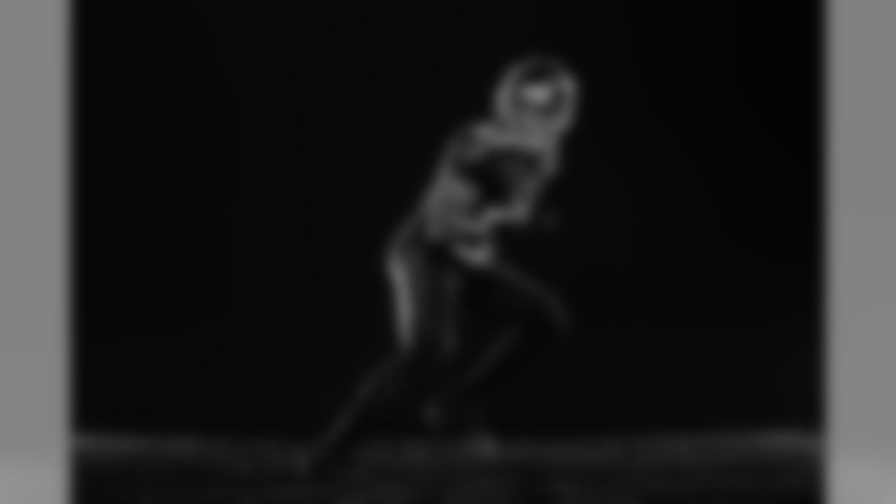 2020_AtlantaFalcons_RicardoAllen_Home_Action_8292